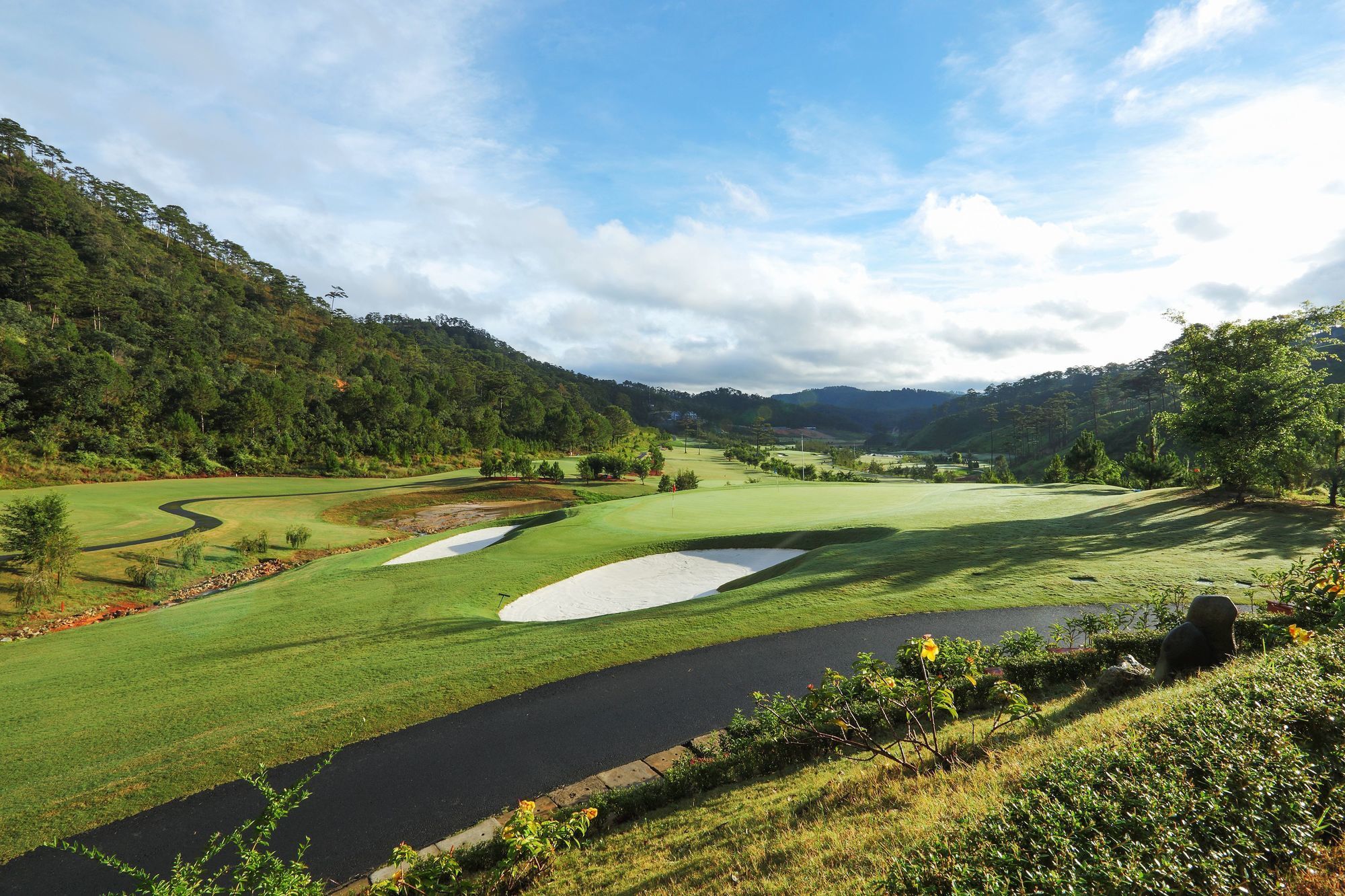 Sam Tuyen Lam Golf & Resorts Далат Екстер'єр фото